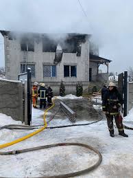 15 человек погибли, 11 пострадали при пожаре в доме престарелых, который, как выяснилось, был нелегальным. 4iygbe3nimaezm