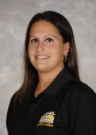 Shannon Soares's Instagram, Twitter & Facebook