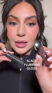 MAC Black Plumping Gloss Review