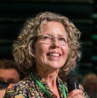 Wanda Meyers's Instagram, Twitter & Facebook