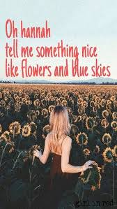 I Don T Wanna Be Your Friend I Wanna Kiss Your Lips Wallpaper Girl In Red Red Aesthetic Aesthetic Girl Singer Quote