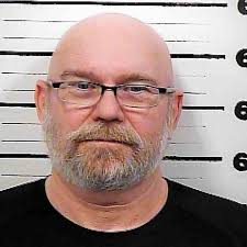 Judge upholds convicted constable's right to be re-elected