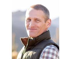 Karen Monks's Instagram, Twitter & Facebook