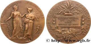 Moyen, de 350g à 1kg. Iii Republic Medaille Concours General Agricole De Paris Membre Du Jury Fme 596953 Medals