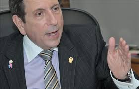 Ministro Fabrega visita EE.UU. para reunión con Kerry