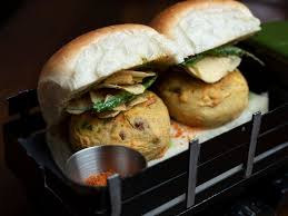Jun 05, 2021 · how to make vada pav making potato stuffing. Watch Want To Make Mumbai Style Vada Pav At Home Dubai Based Chef Shares A Step By Step Guide For Batata Vada Guide Cooking Gulf News