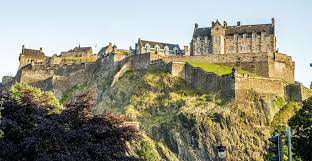 Edinburgh castle is a historic castle in edinburgh, scotland. Edinburgh Castle Schottland Infos Termine Mehr Burgen Und Kathedralen De