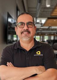Adrian Islas - Team Quality Services