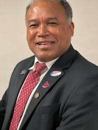 Allan Hampton's Instagram, Twitter & Facebook