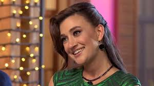 Különös színben pompáznak a Big Ben órájának mutatói