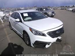 Maybe you would like to learn more about one of these? Hyundai Sonata Sport Limited 2016 White 2 4l Vin 5npe34af9gh382128 Free Car History