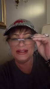 😂🎶😂 #comedianredsquirrel #fblifestyle #misheardlyrics