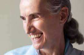 Mora Lowe, guía espiritual: "Es un mito eso de que hay que viajar a la  India par