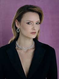 Shaping Light: A Modern Ode to Feminine Sophistication