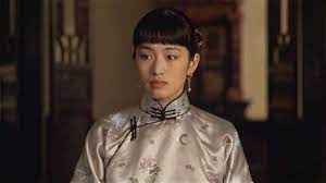 Raise the red lantern (大红灯笼高高挂) director: Raise The Red Lantern 1991 Directed By Zhang Yimou Reviews Film Cast Letterboxd