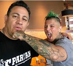 ····WHAT A FIGHT····