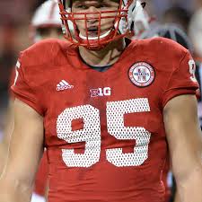 It's like the trivia that plays before the movie starts at the theater, but waaaaaaay longer. Nebraska Football Countdown 95 Danny Noonan Freeman White Fred Duda Corn Nation