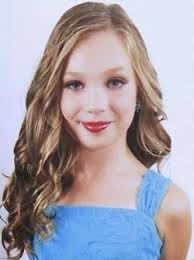 Would you consider Maddie a blonde? : r/dancemoms
