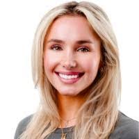 Isabelle Meadows's Instagram, Twitter & Facebook