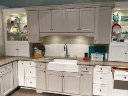 combining kitchen cabinet colors