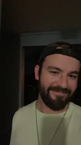 Hello! My name is Branton, I just turned 25, single and am originally from  Texas. I haven't been in Sarasota too long so looking to meet people and  make friends! I own