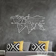 This large display features older hardwood that has been roughed up in the past. Carte Du Monde En Metal Metal Wall Decoration Metal Wall Art Metal World Map World Map Interior Metal Wall Art Decor Large Metal Wall Art Metal Decor