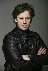 Muller is een zoon van acteur hero muller. Peter Paul Muller