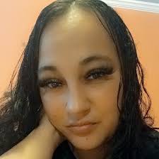 The fans had a blast seeing the Damon & Stefan Doppelgängers cars today. If  you took a picture with them please share in the comments below. We'd love  to see them!