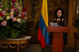Para que dé explicaciones sobre su conversación con la canciller claudia blum. Embajada De Colombia En Alemania