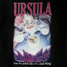 I knew straight away that ursula would be in the top 5 on this list. Arielle Ursula Sea Witch Sweater Damen Schwarz Elbenwald