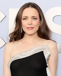 Rachel McAdams looks super chic while arriving at the Tony Awards, where  she is nominated for the first time. She was also joined at the event by  her parents Lance and Sandra.