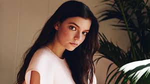 Good photos will be added to photogallery. Anya Taylor Joy Anya Taylor Joy Split Anya Joy
