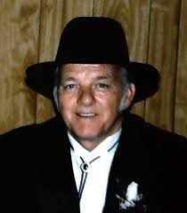 Donna Hobaugh's Instagram, Twitter & Facebook