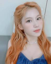 Twice's sana may be japanese, but she's so fluent at korean that it isn't unusual for people to think she's from korea! Korean Style Sana With Orange Hair Sana Twice Facebook