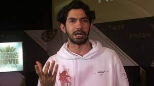 Pengalaman transisi agama dari reza rahadian dari nasrani menjadi muslim (mualaf), ia sampaikan dalam sebuah video podcast bersama daniel mananta. Q37iuqxrbg Ccm