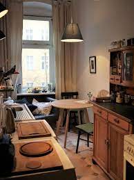 Wir haben schon viel über moderne küchendesigns diskutiert. Idee Fur Eine Kleine Kuche Mit Einem Essbereich Kuche Essbereich Einrichtung Decoration Maison Decoration Appartement Decoration De Cuisine
