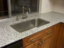 Yeni lüks mutfak dolabı özelleştirilmiş kontrplak tezgah mutfak dolabı. Bianco Sardo Granit Model Ve Fiyat Uretim Fabrikasi Ve Firmasi Mutfak Tezgahi Mutfak Banyo Tezgah