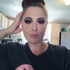 Makeup Lives & Vibes🌹😍