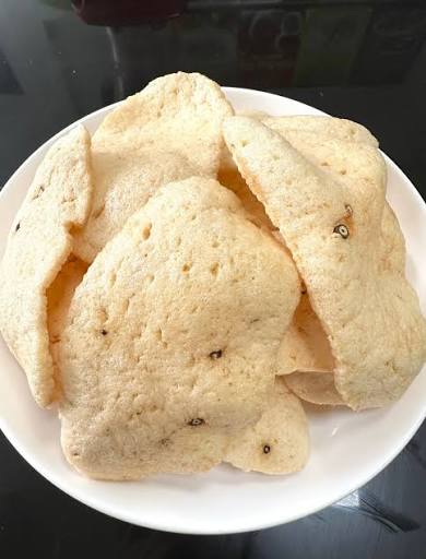 Sea-fish crackers