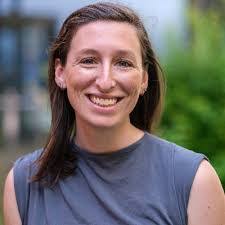 Amy Ahern's Instagram, Twitter & Facebook