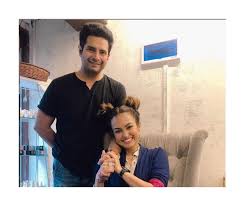 Nisha rawal contact number & contact address: A8qolb2s14uizm