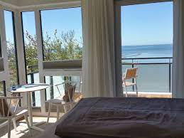 Gäste mit hund sind herzlich willkommen. Urlaub Auf Fehmarn Ihr Hotel Auf Fehmarn Gold Haus Achtern Diek Fehmarn