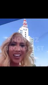 BUHOK ni Vce Ganda BIGLAANG HINIGOP ng ELECTRIC FAN sa Its Showtime  Program!! #viceganda #itsshowtime #showtimesaGMA