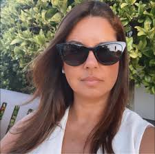 Should first year college students living away from home have a car?