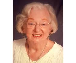 Allie Tate's Instagram, Twitter & Facebook