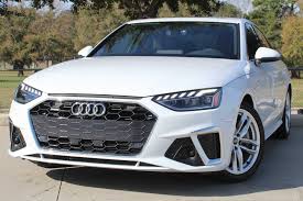 Image result for Glacier White 2023 SQ8