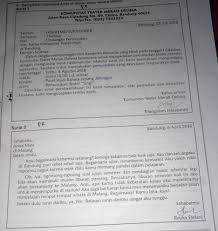 Mungkin saja anda harus pergi dengan alasan untuk melanjutkan pendidikan ataupun untuk mencari pekerjaan yang lebih menjanjikan di. 1 Buatlah Kelompok Dengan Teman Sebangku Anda2cermati Dan Bacalah Dua Surat Berikut3tentukan Isi Yg Brainly Co Id