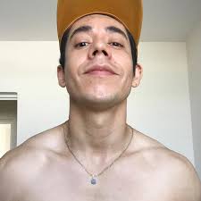 Abraham Rosas's Instagram, Twitter & Facebook