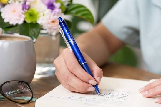 Does Writing Help You Remember? How Handwriting Boosts Memory