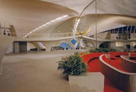 Le Twa Flight Center De L Aeroport John F Kennedy A New York Eero Saarinen Saint Louis Architecte